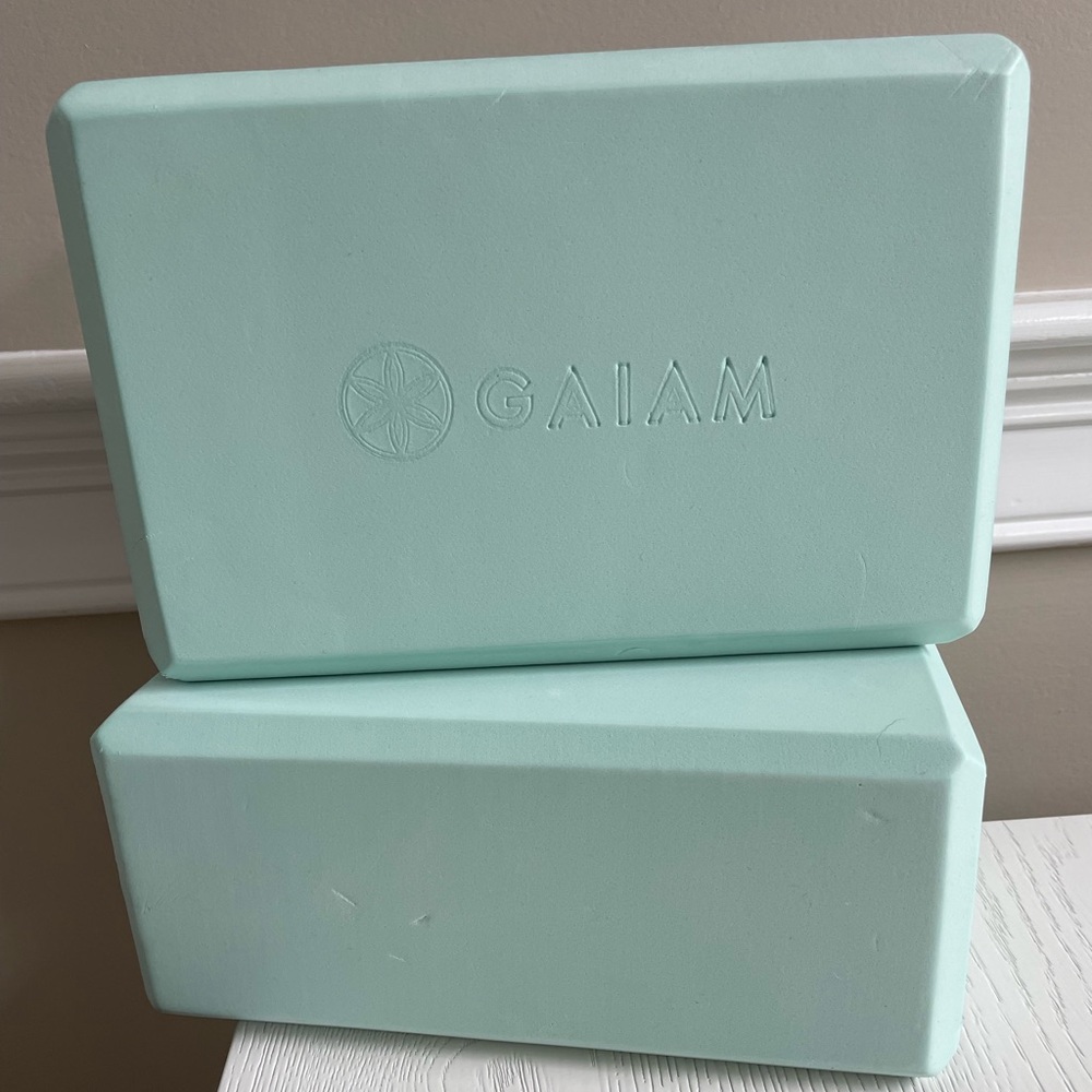 Gaiam Foam Yoga Blocks- Set of 2